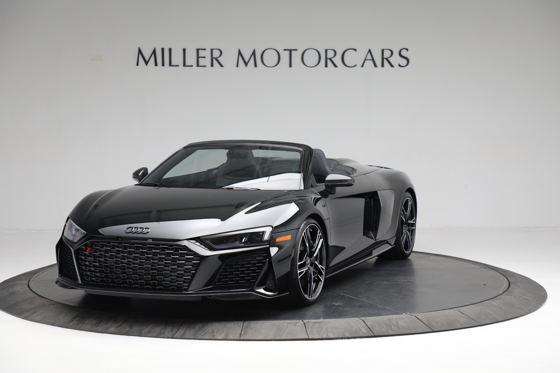 Used 2022 Audi R8 5.2 quattro V10 perform. Spyder for sale Sold at Bentley Greenwich in Greenwich CT 06830 1
