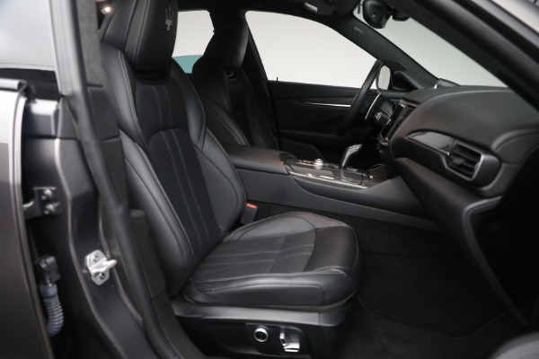 Used 2022 Maserati Levante Modena for sale $53,900 at Bentley Greenwich in Greenwich CT 06830 16