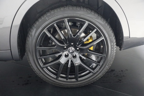 Used 2022 Maserati Levante Modena for sale $53,900 at Bentley Greenwich in Greenwich CT 06830 24