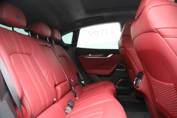 New 2022 Maserati Levante Modena for sale Sold at Bentley Greenwich in Greenwich CT 06830 25