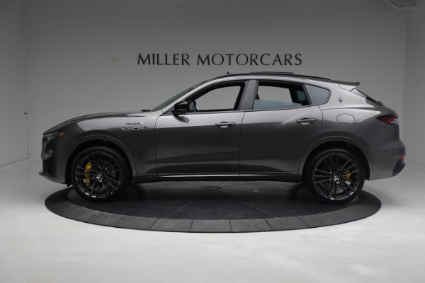 New 2022 Maserati Levante Modena S for sale Sold at Bentley Greenwich in Greenwich CT 06830 4