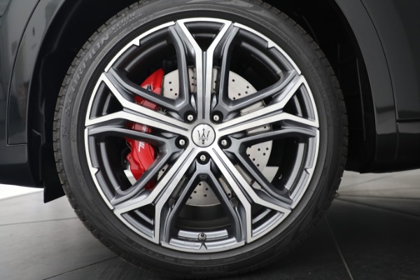 New 2022 Maserati Levante Trofeo for sale $164,316 at Bentley Greenwich in Greenwich CT 06830 19