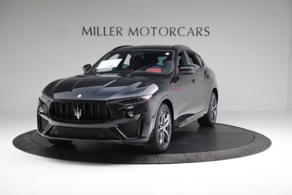 New 2022 Maserati Levante Trofeo for sale $164,316 at Bentley Greenwich in Greenwich CT 06830 1