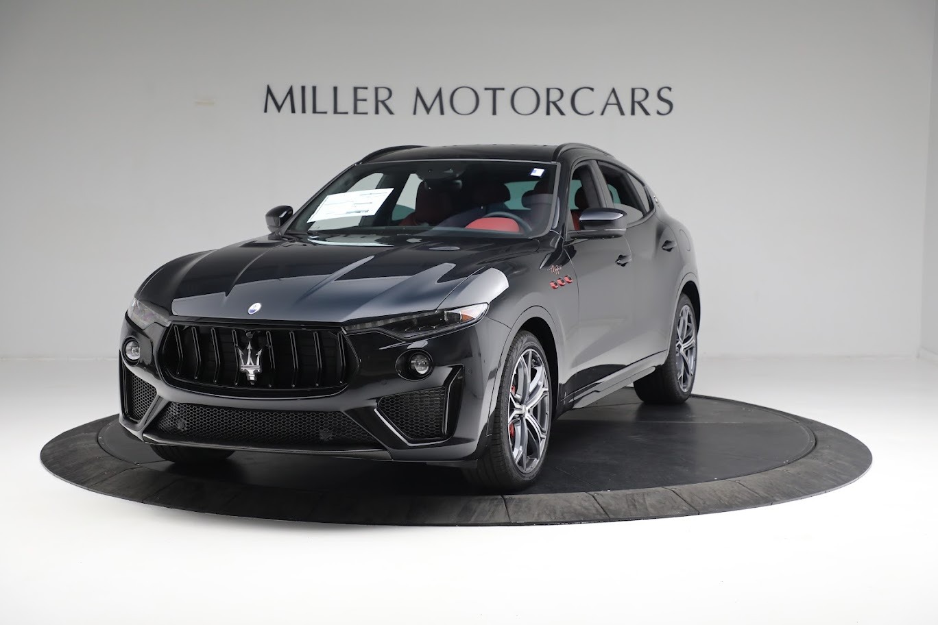 New 2022 Maserati Levante Trofeo for sale $164,316 at Bentley Greenwich in Greenwich CT 06830 1