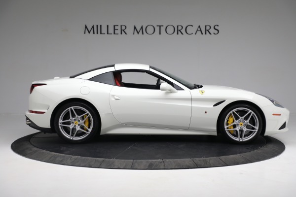 Used 2015 Ferrari California T for sale Sold at Bentley Greenwich in Greenwich CT 06830 17