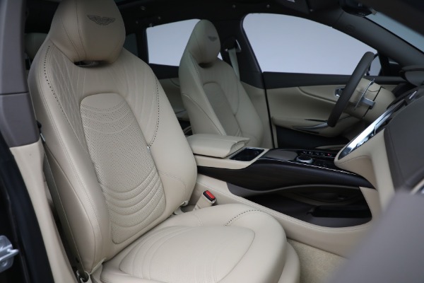 New 2022 Aston Martin DBX for sale $227,646 at Bentley Greenwich in Greenwich CT 06830 18