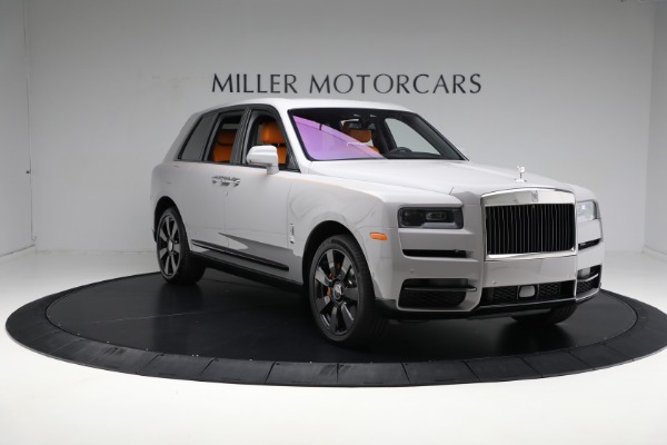Used 2022 Rolls-Royce Cullinan for sale $355,900 at Bentley Greenwich in Greenwich CT 06830 17