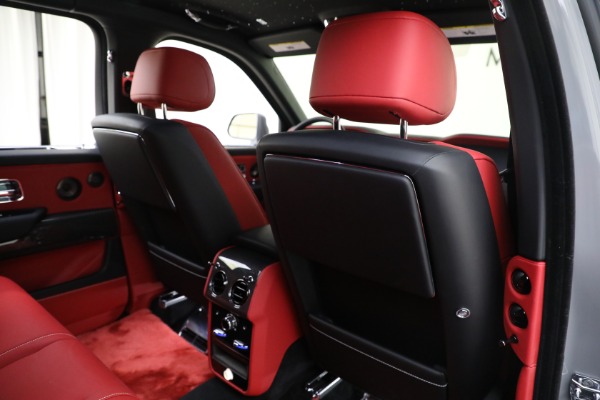 Used 2022 Rolls-Royce Black Badge Cullinan for sale Sold at Bentley Greenwich in Greenwich CT 06830 27