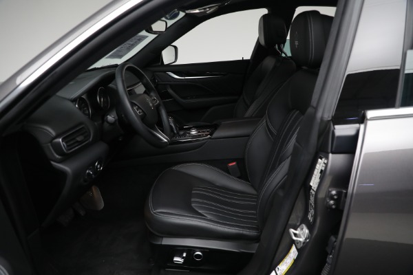 Used 2022 Maserati Levante Modena for sale $39,995 at Bentley Greenwich in Greenwich CT 06830 10
