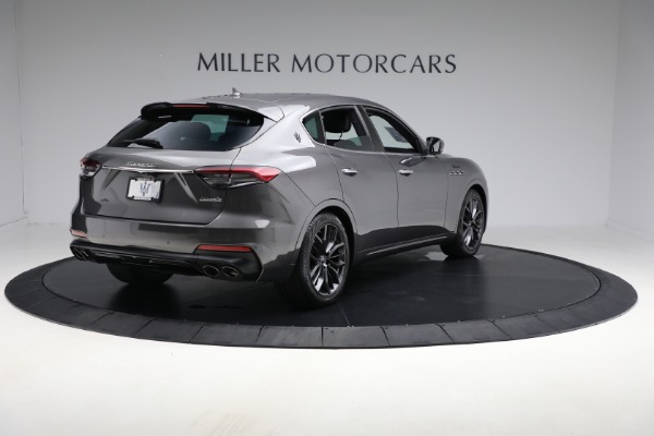 Used 2022 Maserati Levante Modena for sale $39,995 at Bentley Greenwich in Greenwich CT 06830 6