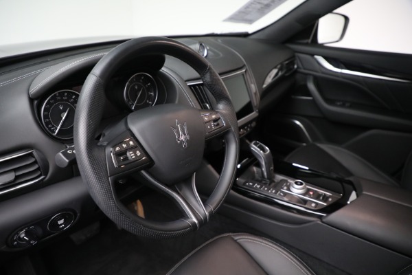 Used 2022 Maserati Levante Modena for sale $39,995 at Bentley Greenwich in Greenwich CT 06830 9
