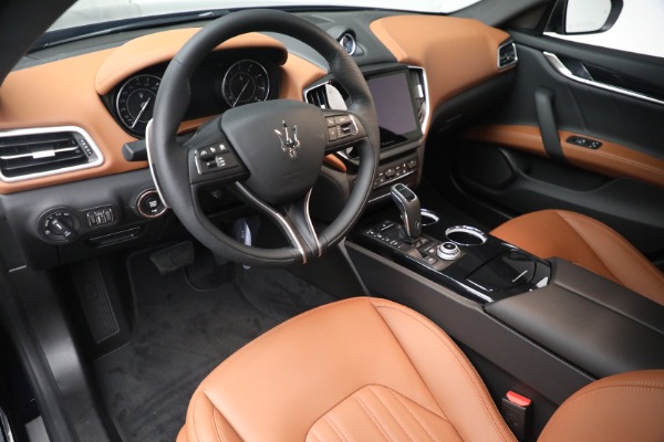 New 2022 Maserati Ghibli Modena Q4 for sale Sold at Bentley Greenwich in Greenwich CT 06830 13