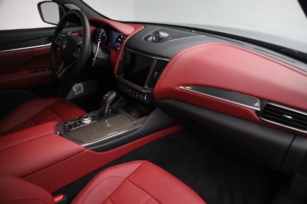 New 2022 Maserati Levante Modena S for sale $136,926 at Bentley Greenwich in Greenwich CT 06830 17