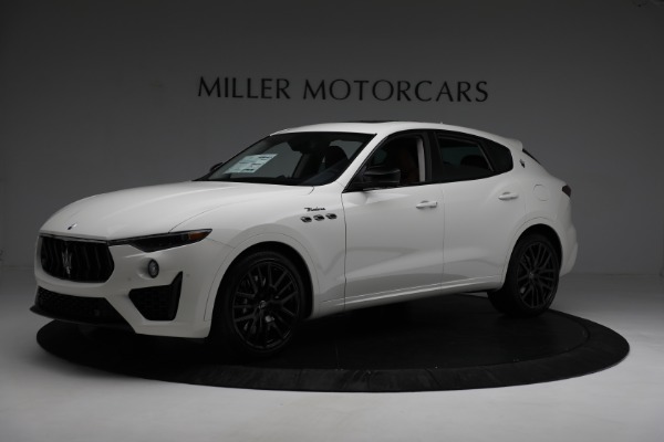 New 2022 Maserati Levante Modena for sale Sold at Bentley Greenwich in Greenwich CT 06830 2