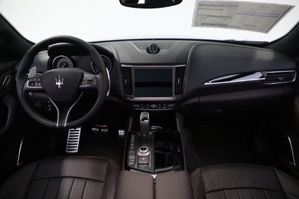 New 2022 Maserati Levante Modena for sale Sold at Bentley Greenwich in Greenwich CT 06830 16