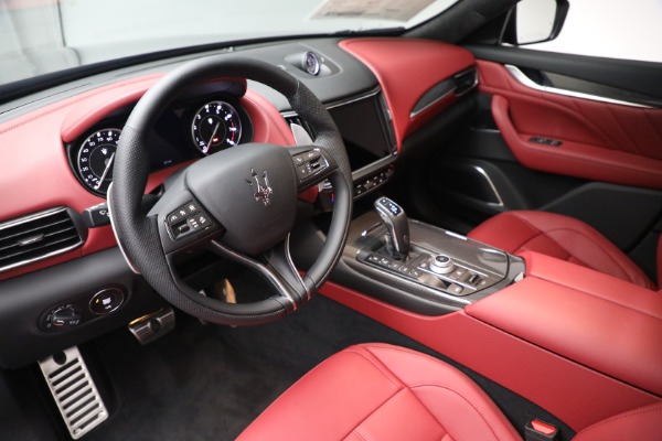 New 2022 Maserati Levante Modena for sale $114,275 at Bentley Greenwich in Greenwich CT 06830 13