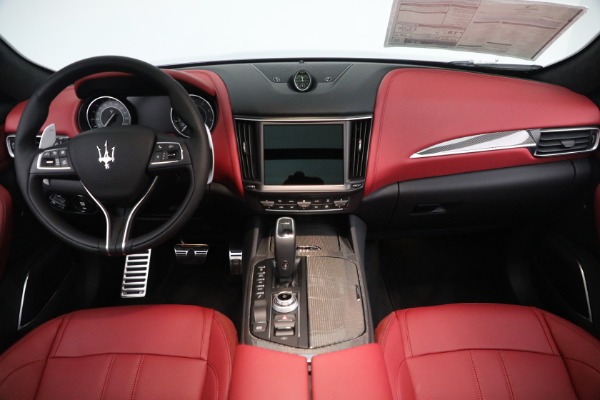New 2022 Maserati Levante Modena for sale $114,275 at Bentley Greenwich in Greenwich CT 06830 16