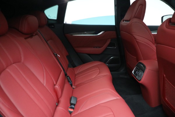 New 2022 Maserati Levante Modena for sale $114,275 at Bentley Greenwich in Greenwich CT 06830 25