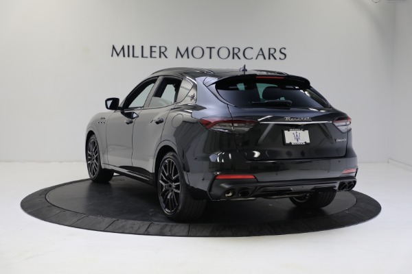 New 2022 Maserati Levante Modena for sale Sold at Bentley Greenwich in Greenwich CT 06830 8