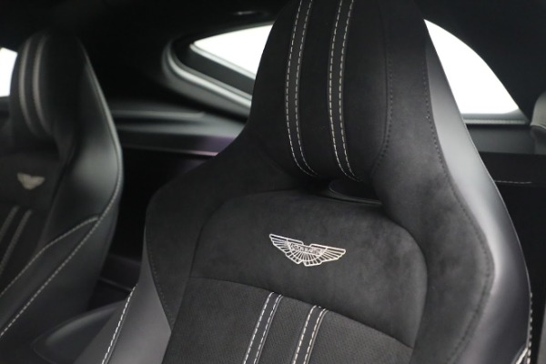 Used 2022 Aston Martin Vantage Coupe for sale $185,716 at Bentley Greenwich in Greenwich CT 06830 17
