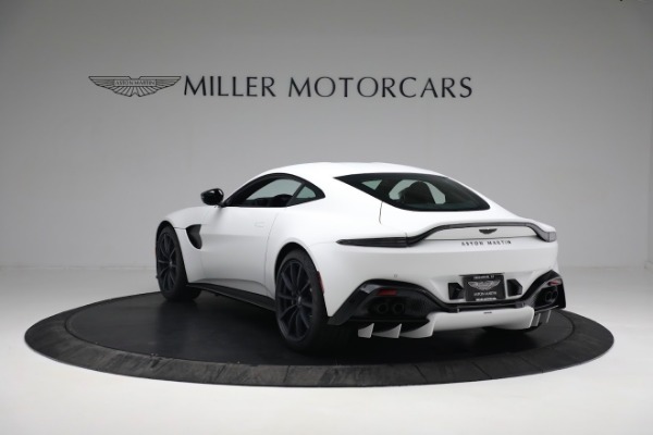 Used 2022 Aston Martin Vantage Coupe for sale $169,900 at Bentley Greenwich in Greenwich CT 06830 4