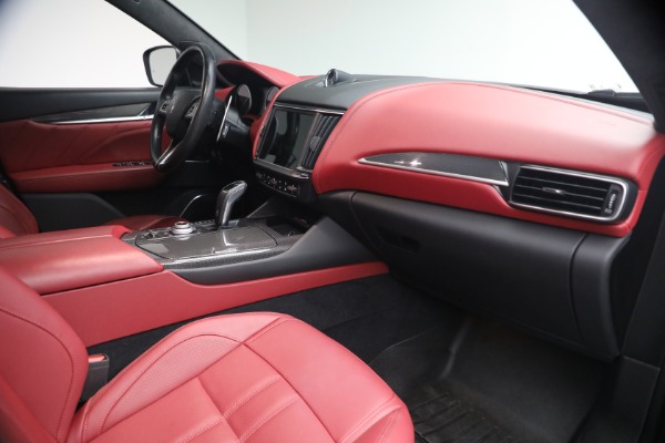 Used 2022 Maserati Levante Modena for sale $41,900 at Bentley Greenwich in Greenwich CT 06830 14