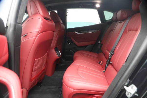 Used 2022 Maserati Levante Modena for sale $41,900 at Bentley Greenwich in Greenwich CT 06830 20