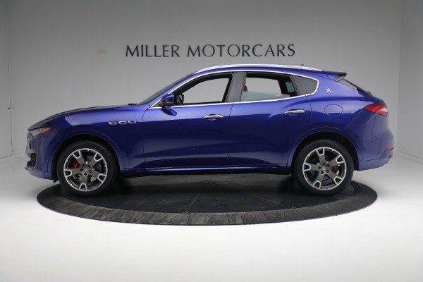 Used 2017 Maserati Levante for sale Call for price at Bentley Greenwich in Greenwich CT 06830 3