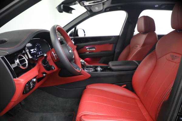 Used 2022 Bentley Bentayga V8 for sale $137,900 at Bentley Greenwich in Greenwich CT 06830 20