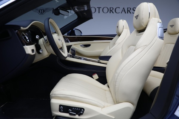 Used 2022 Bentley Continental GT V8 for sale $259,900 at Bentley Greenwich in Greenwich CT 06830 26