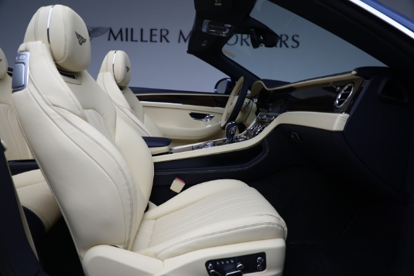 Used 2022 Bentley Continental GT V8 for sale $259,900 at Bentley Greenwich in Greenwich CT 06830 28