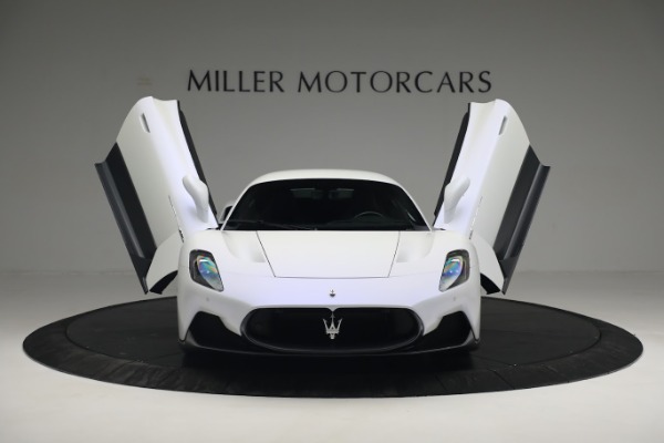 Used 2022 Maserati MC20 for sale Call for price at Bentley Greenwich in Greenwich CT 06830 12