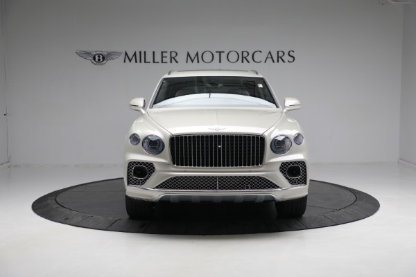 New 2023 Bentley Bentayga EWB Azure for sale $302,995 at Bentley Greenwich in Greenwich CT 06830 9