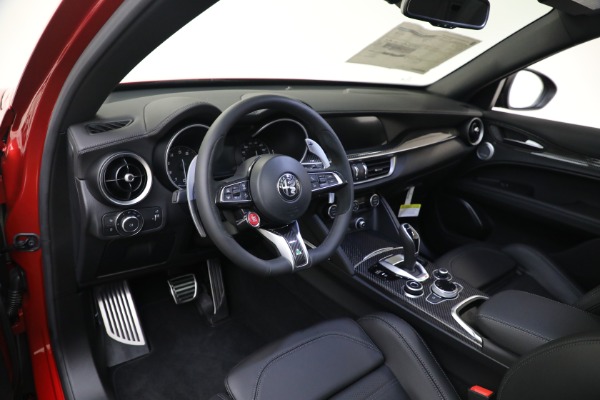 New 2023 Alfa Romeo Stelvio Quadrifoglio for sale $80,900 at Bentley Greenwich in Greenwich CT 06830 15