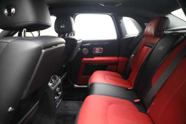 New 2022 Rolls-Royce Ghost Black Badge for sale Call for price at Bentley Greenwich in Greenwich CT 06830 27