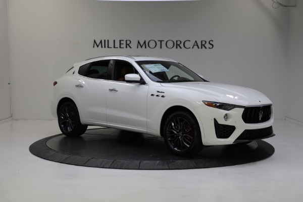 New 2022 Maserati Levante Modena for sale Sold at Bentley Greenwich in Greenwich CT 06830 14