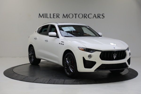 New 2022 Maserati Levante Modena for sale Sold at Bentley Greenwich in Greenwich CT 06830 15