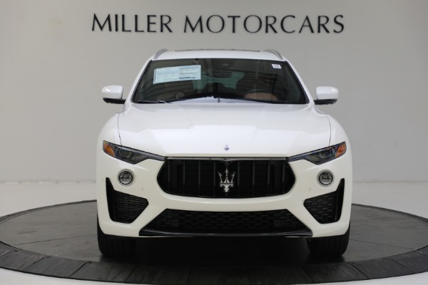 New 2022 Maserati Levante Modena for sale Sold at Bentley Greenwich in Greenwich CT 06830 16