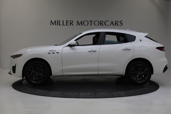 New 2022 Maserati Levante Modena for sale Sold at Bentley Greenwich in Greenwich CT 06830 4