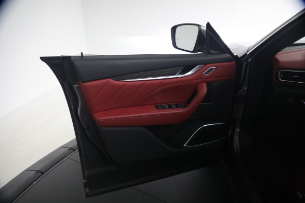 Used 2023 Maserati Levante Modena for sale $51,900 at Bentley Greenwich in Greenwich CT 06830 23