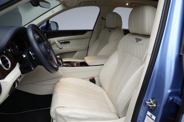 Used 2018 Bentley Bentayga W12 Signature for sale $129,900 at Bentley Greenwich in Greenwich CT 06830 17