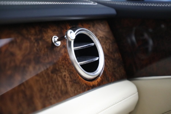 Used 2018 Bentley Bentayga W12 Signature for sale $129,900 at Bentley Greenwich in Greenwich CT 06830 23
