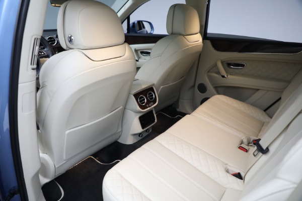 Used 2018 Bentley Bentayga W12 Signature for sale $129,900 at Bentley Greenwich in Greenwich CT 06830 24