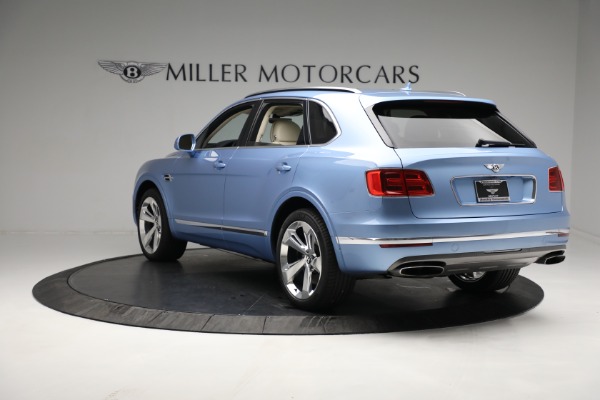 Used 2018 Bentley Bentayga W12 Signature for sale $129,900 at Bentley Greenwich in Greenwich CT 06830 5