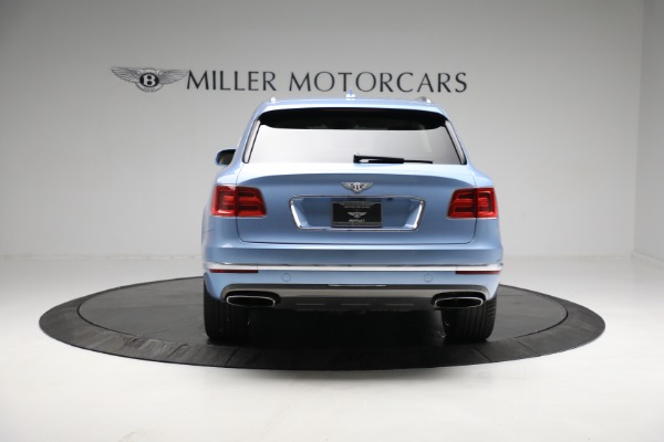 Used 2018 Bentley Bentayga W12 Signature for sale $129,900 at Bentley Greenwich in Greenwich CT 06830 6