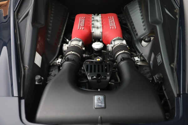 Used 2011 Ferrari 458 Italia for sale $279,900 at Bentley Greenwich in Greenwich CT 06830 20