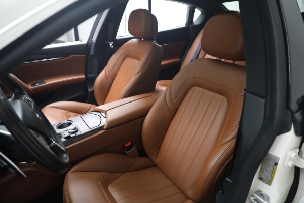 Used 2019 Maserati Quattroporte S Q4 for sale Sold at Bentley Greenwich in Greenwich CT 06830 15