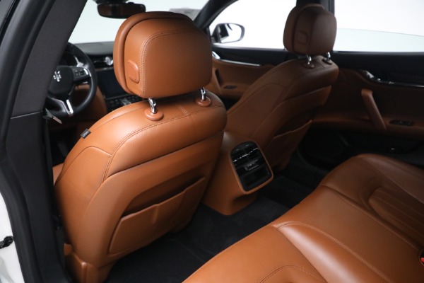 Used 2019 Maserati Quattroporte S Q4 for sale Sold at Bentley Greenwich in Greenwich CT 06830 17