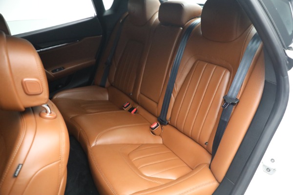 Used 2019 Maserati Quattroporte S Q4 for sale Sold at Bentley Greenwich in Greenwich CT 06830 19
