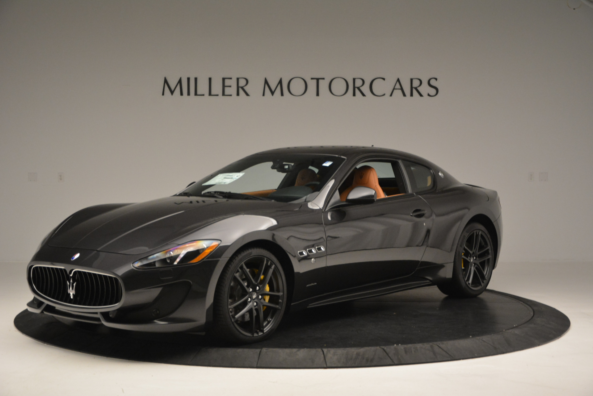 前田麦　GRASSITI New 2017 Maserati GranTurismo Sport For Sale (Special